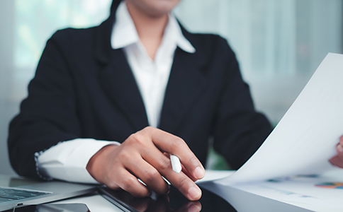 注冊(cè)公司代理費(fèi)一般多少錢？